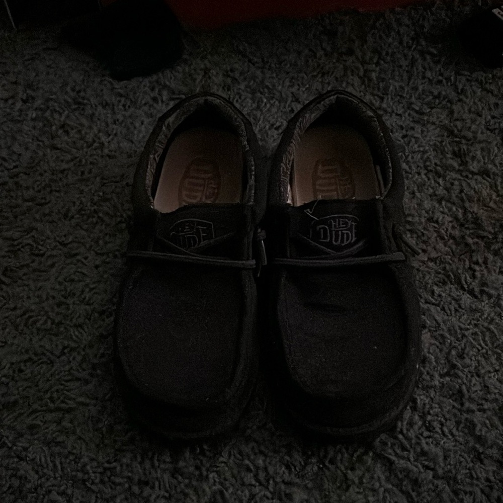 Little boy hey dudes slip on black